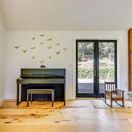 Tranquil Santa Rosa Home With Private Pool And Views!